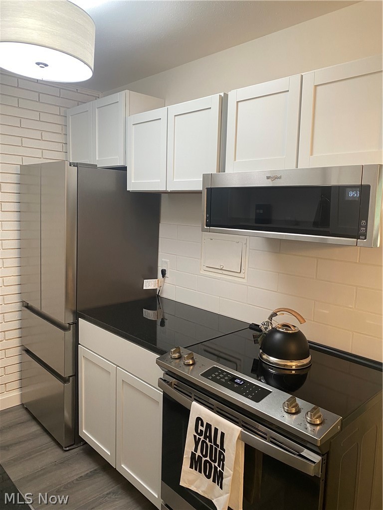 5721 Som Center Road 25