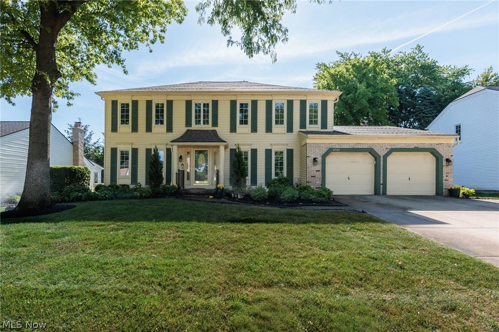 Photo of 3703 Bradfords Gate, Rocky River, OH 44116 (MLS # 5216994)