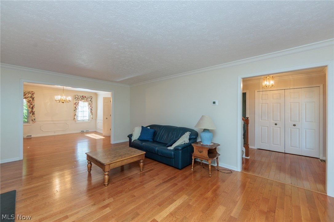 3703 Bradfords Gate
