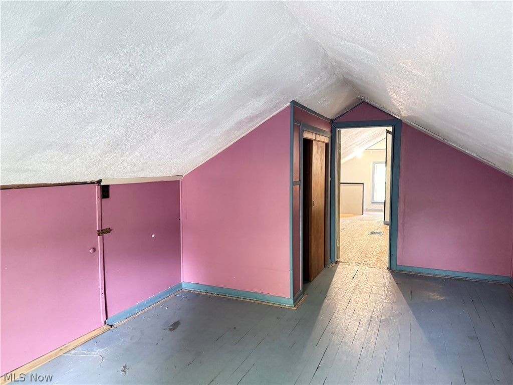City Realtys Companys Woodla - Residential