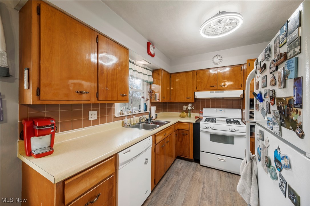 5963 Dailey Road, New Franklin, Ohio image 4