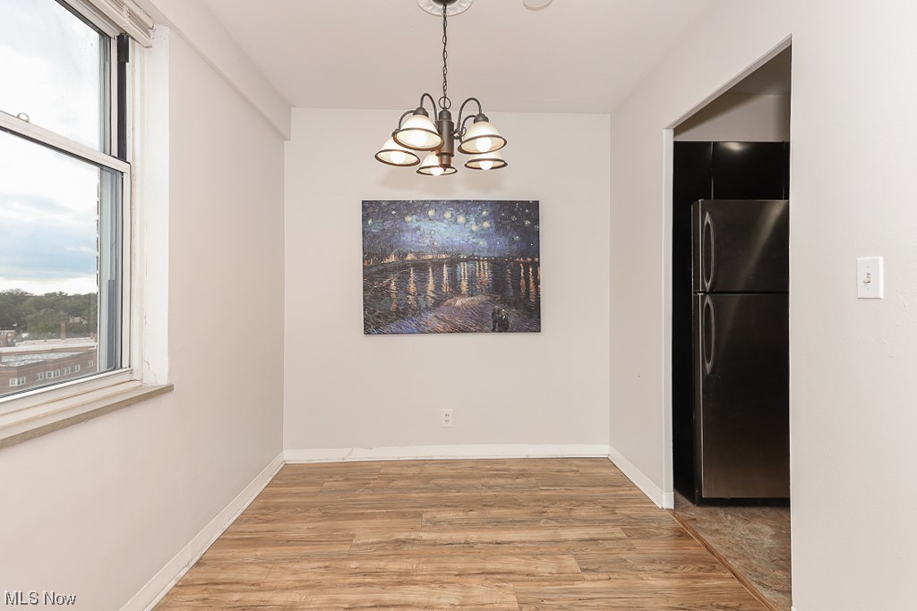 Lakehouse Condo - Residential