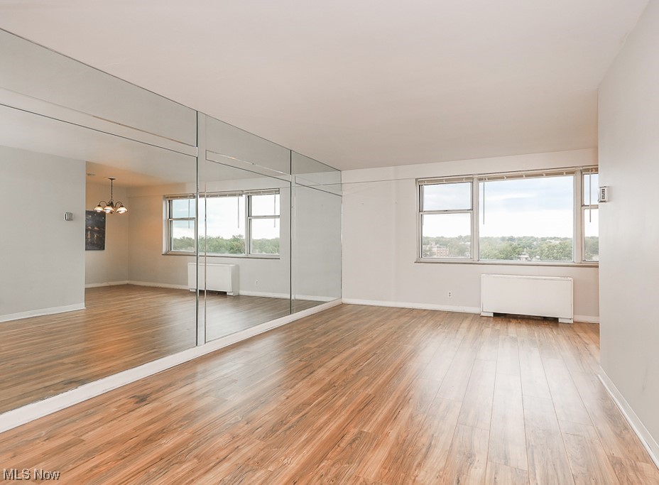 Lakehouse Condo - Residential