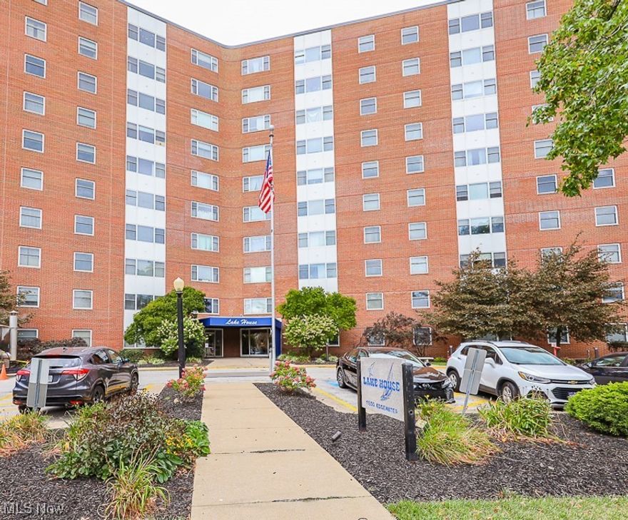 Lovely top floor condo in the Lake House. This condo has a wonderful view of Lakewood. Nice wood laminate flooring throughout offers a modern and stylish look. This property is ready to move in... All utilities are included in the maintenance fee... Amenities galore: Roof top deck, exercise room, in-ground swimming pool and laundry room. Secure building has on-site property management. Call today for private showing of this fantastic condo! Live in the trendy Lakewood area....Lakehouse is on Lake Erie... Close to downtown fun and food.... Lakewood is one of the most sought out areas to live.