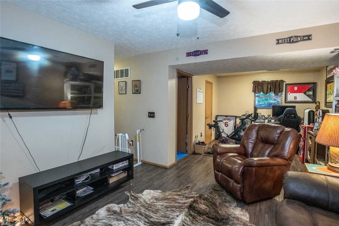 Westview Village Ph 03 - Residential