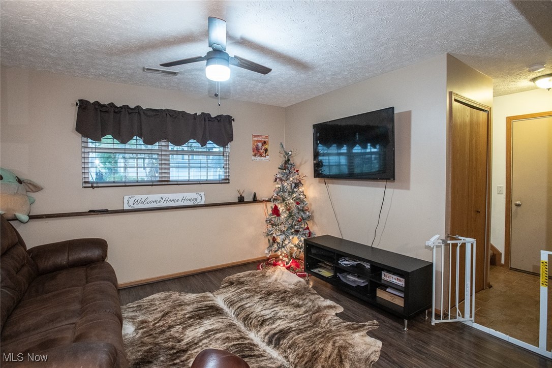 Westview Village Ph 03 - Residential