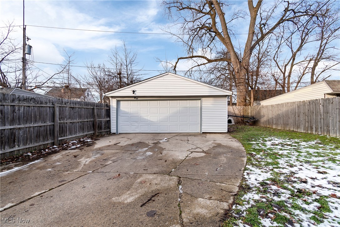 Maple Heights - Residential