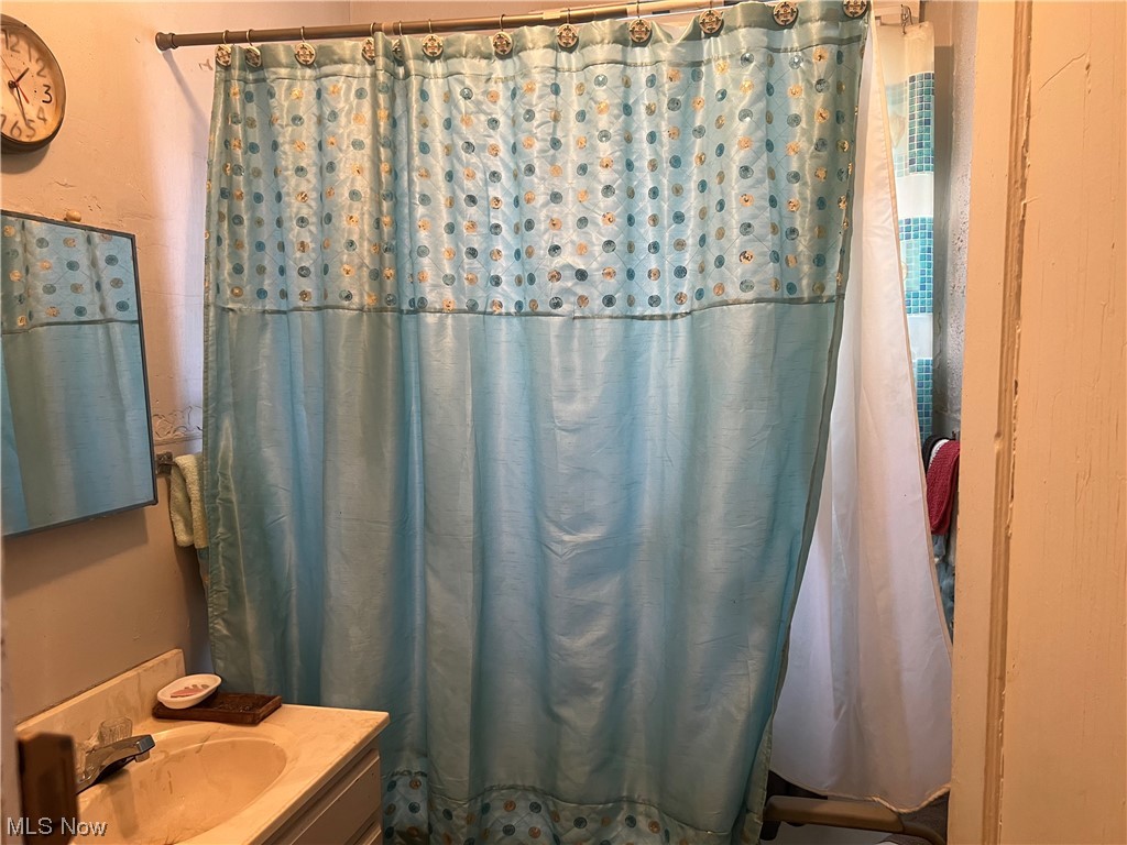 Caroline Mcilraths - Residential Income