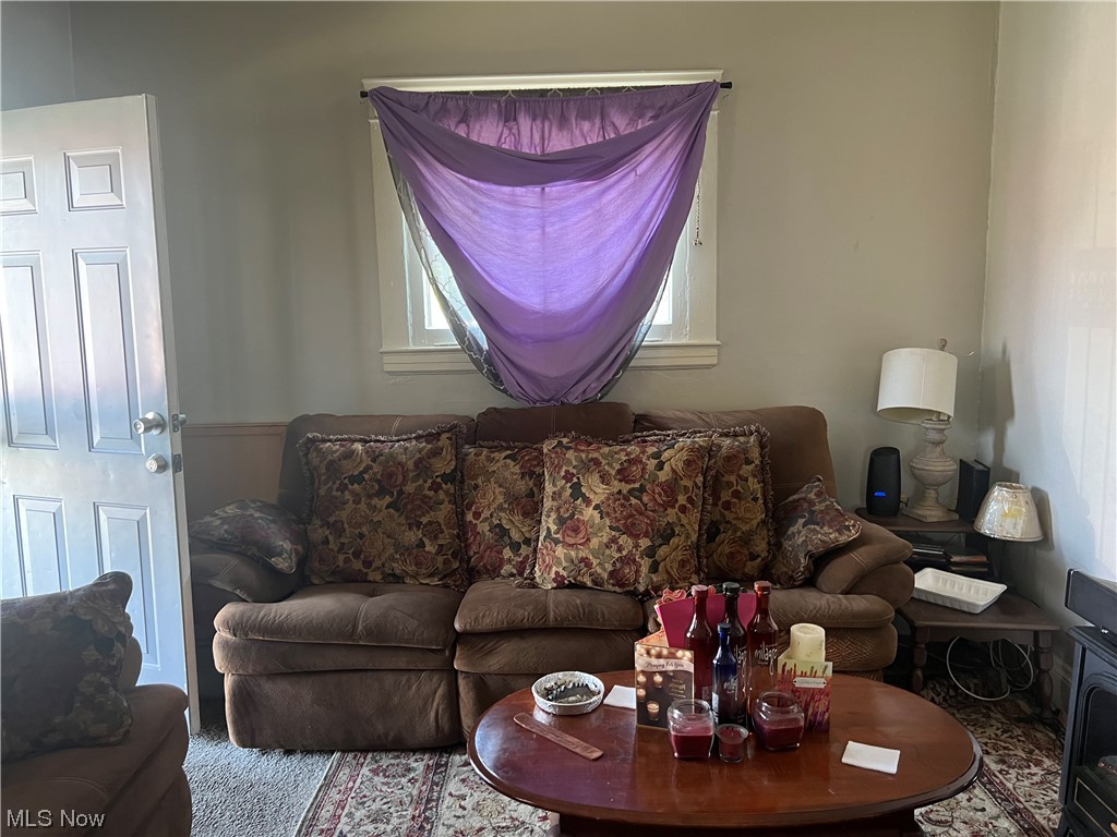 Caroline Mcilraths - Residential Income