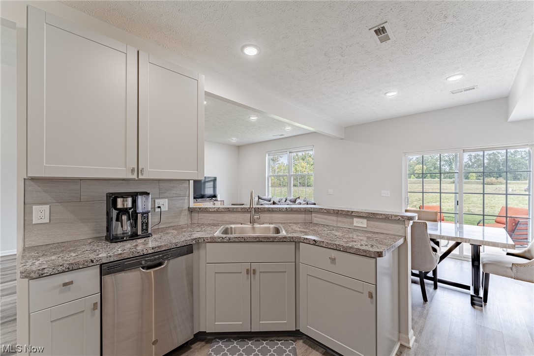 Pembrooke Place Ph 02 - Residential