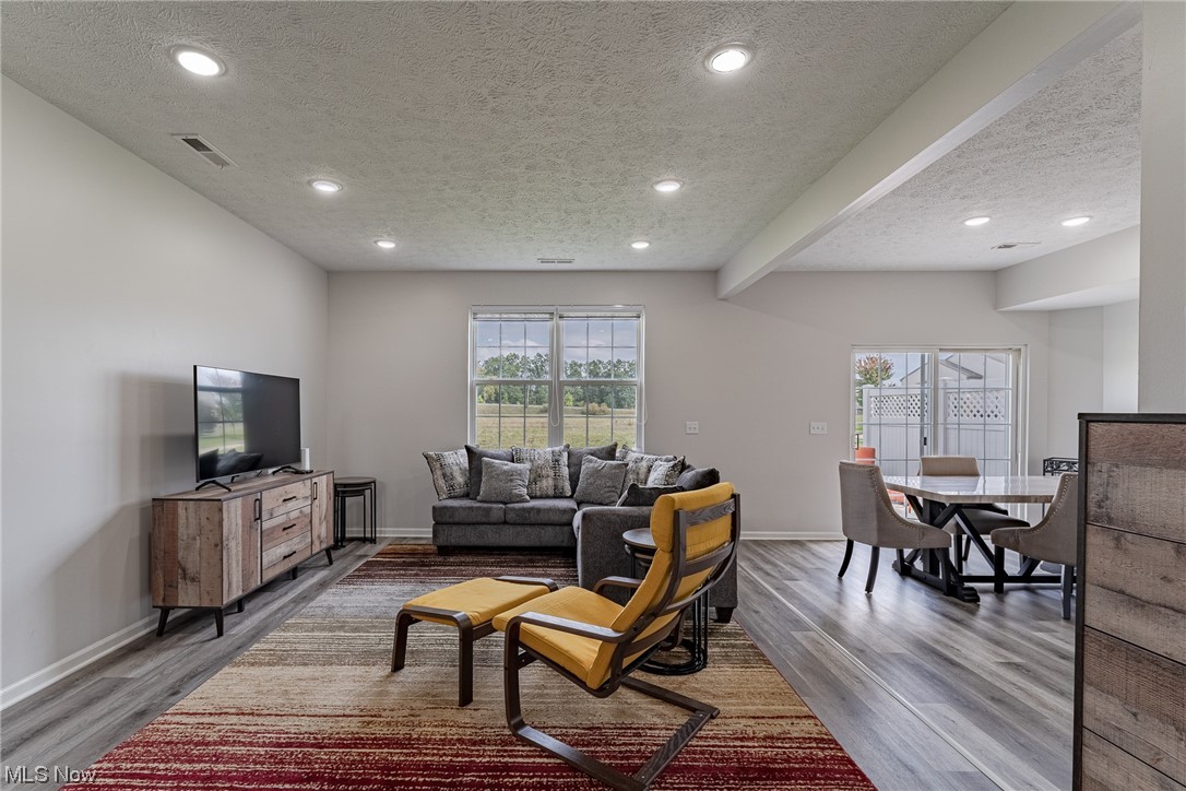 Pembrooke Place Ph 02 - Residential