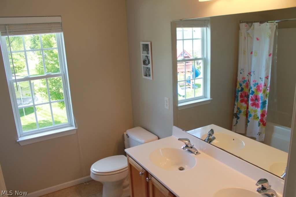 Settlers Village 01 - Residential