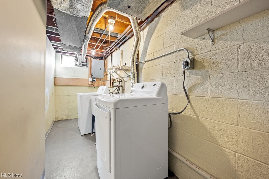 Gates Mills Blvd Estates - Residential