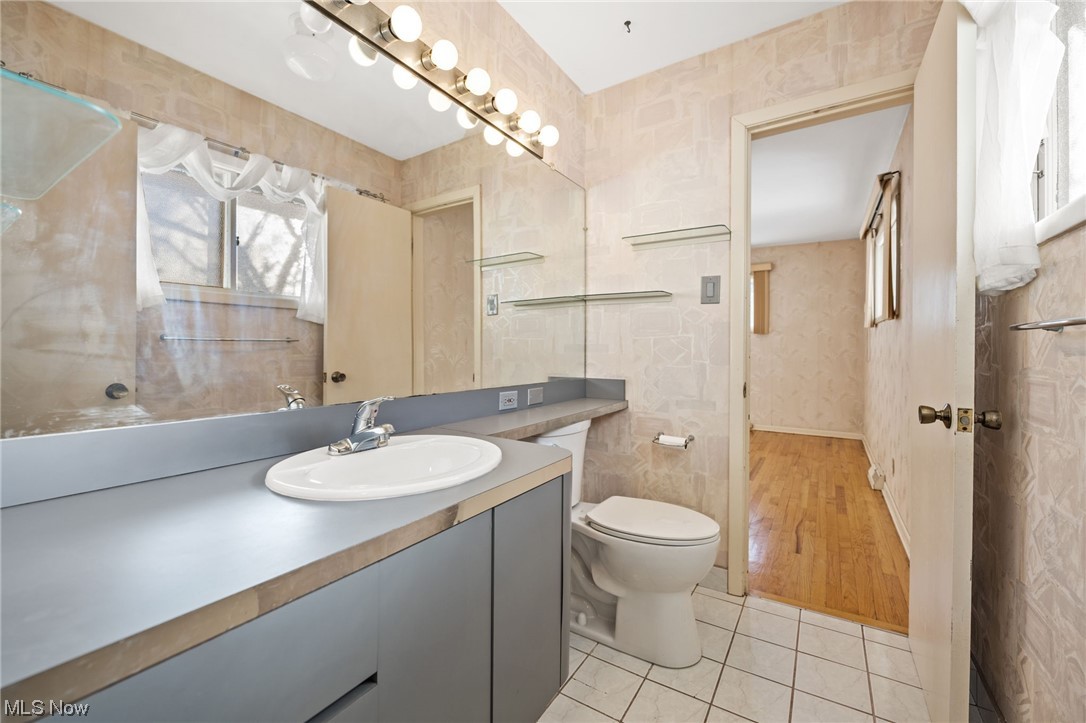 Gates Mills Blvd Estates - Residential