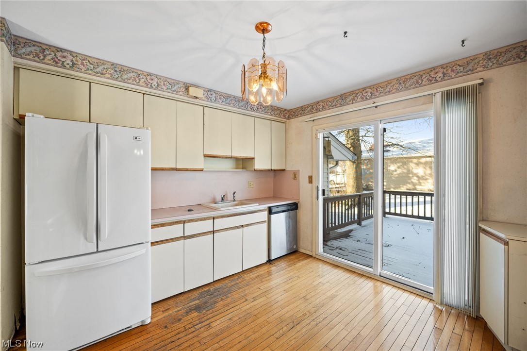 Gates Mills Blvd Estates - Residential