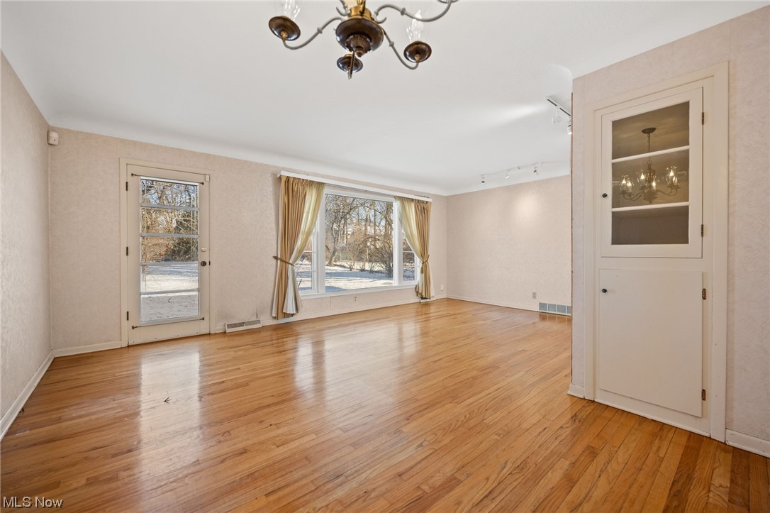 Gates Mills Blvd Estates - Residential