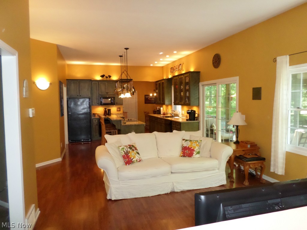 Walnut Trace - Residential