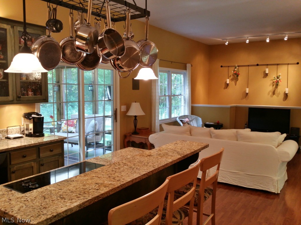 Walnut Trace - Residential