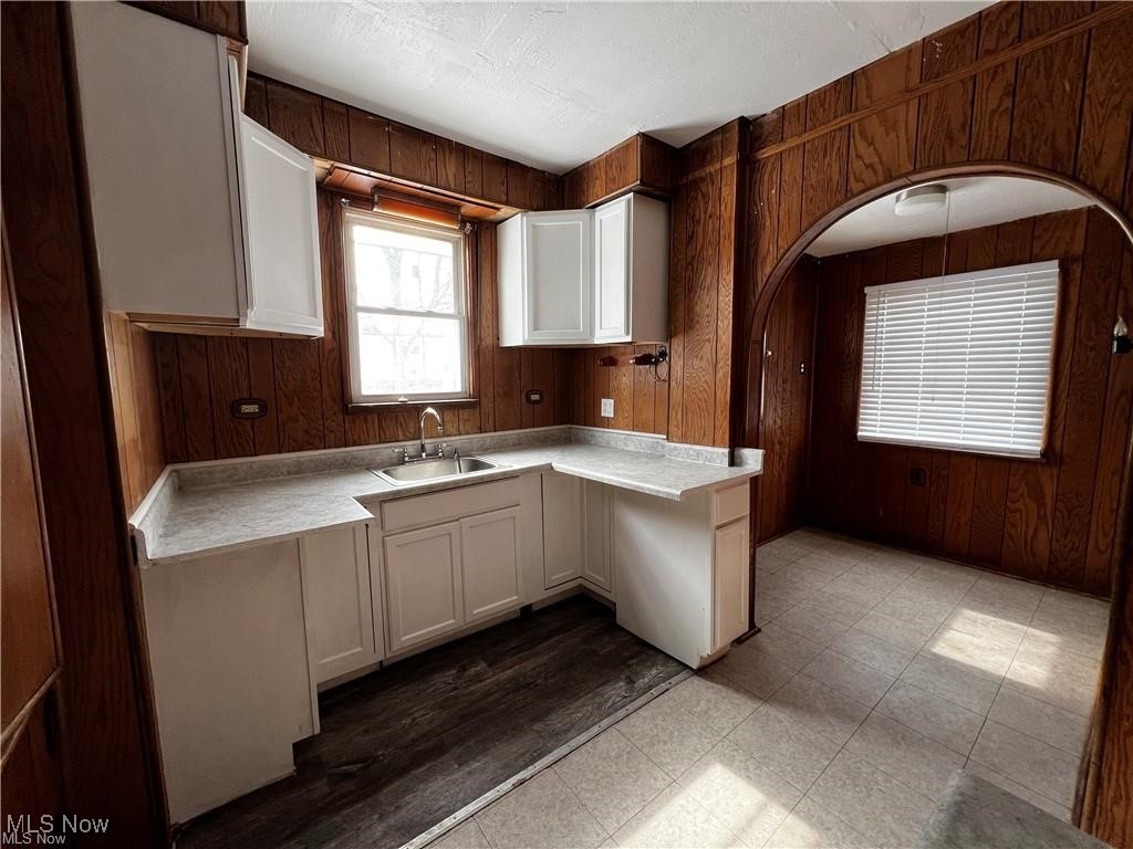 807 Bedford Avenue, Canton, Ohio image 4
