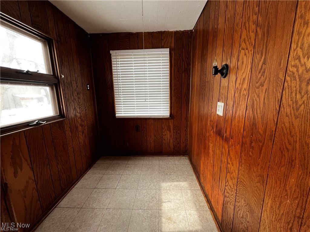807 Bedford Avenue, Canton, Ohio image 6