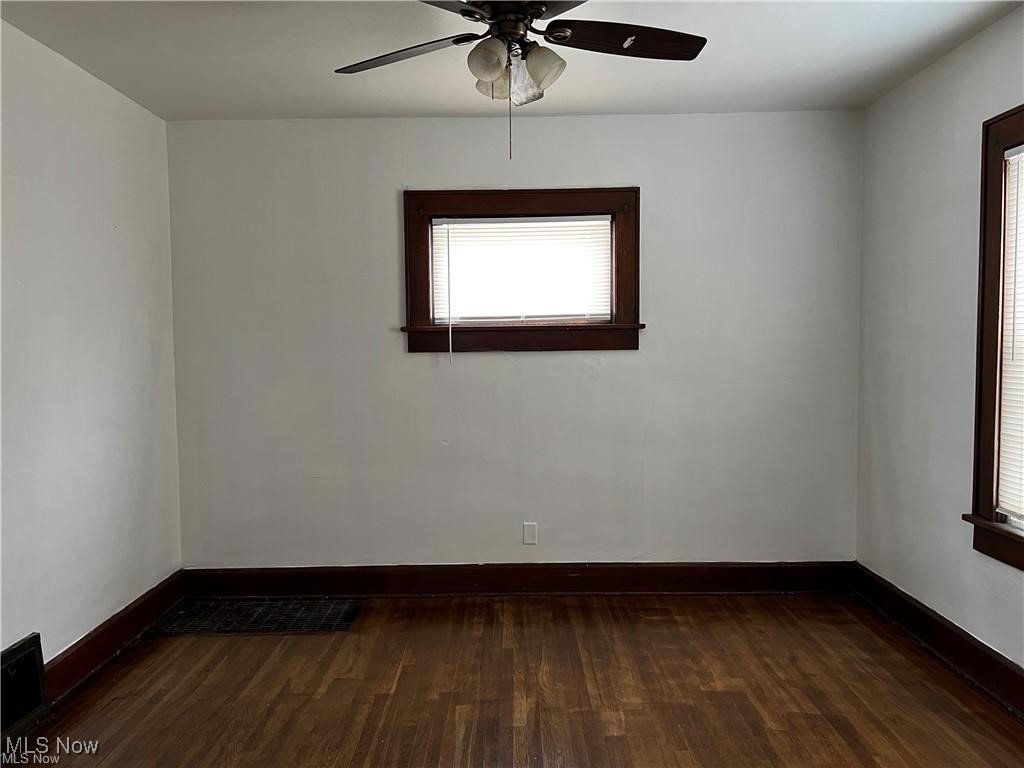 807 Bedford Avenue, Canton, Ohio image 7
