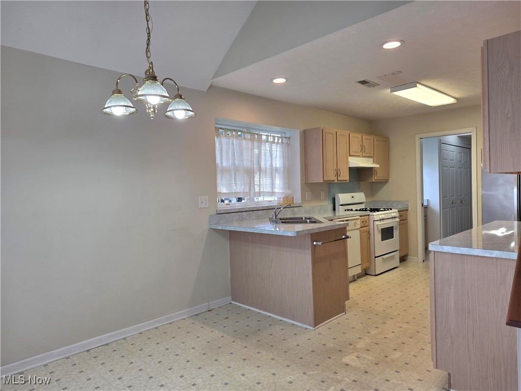 Aurora Shores - Residential