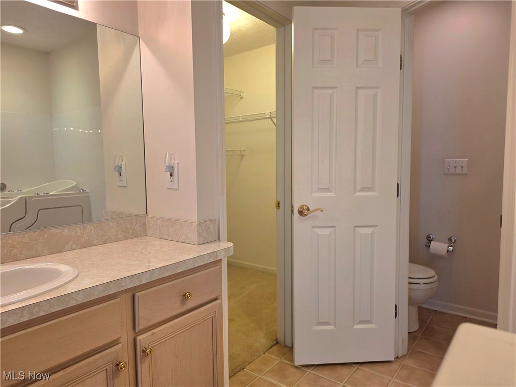 Aurora Shores - Residential