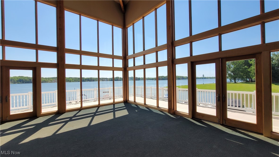 Aurora Shores - Residential