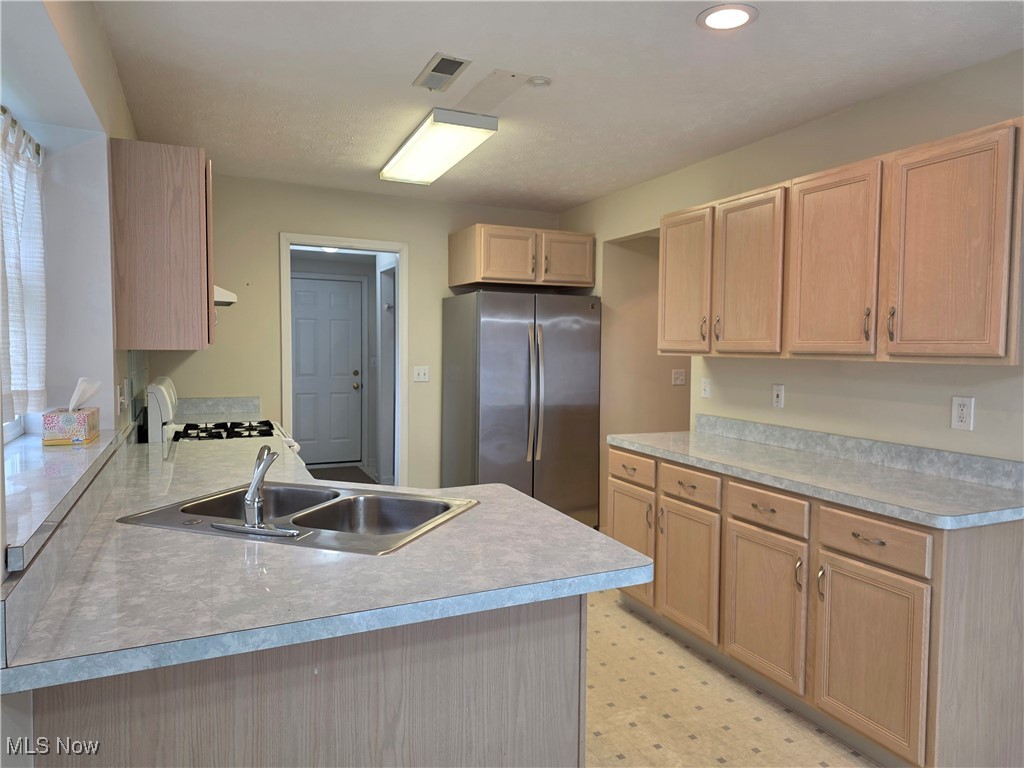 Aurora Shores - Residential