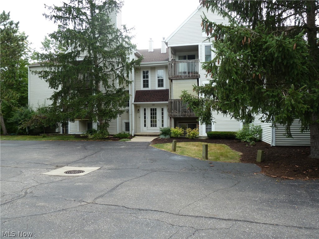 Cherry Ridge Condo - Residential