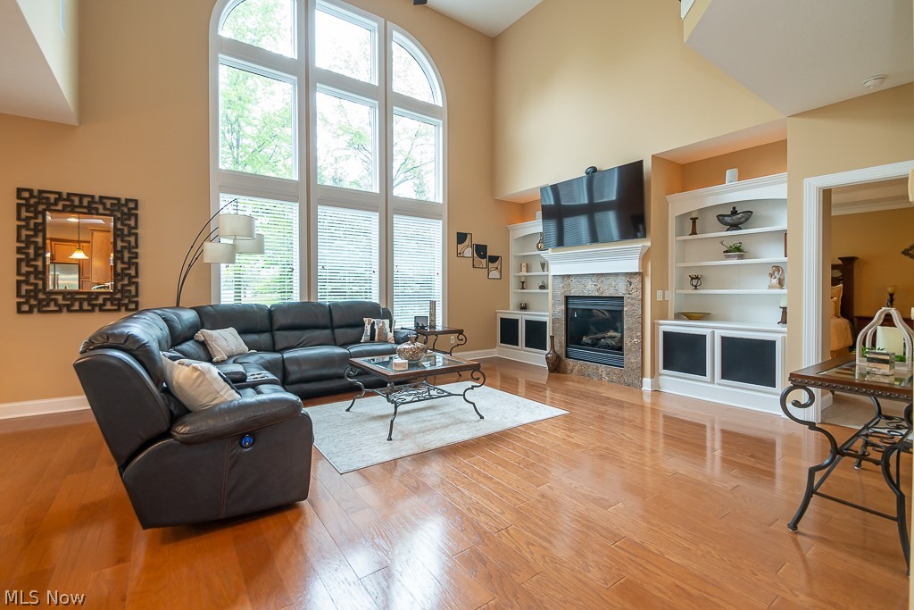 Legacy Pointe 05 Condos - Residential