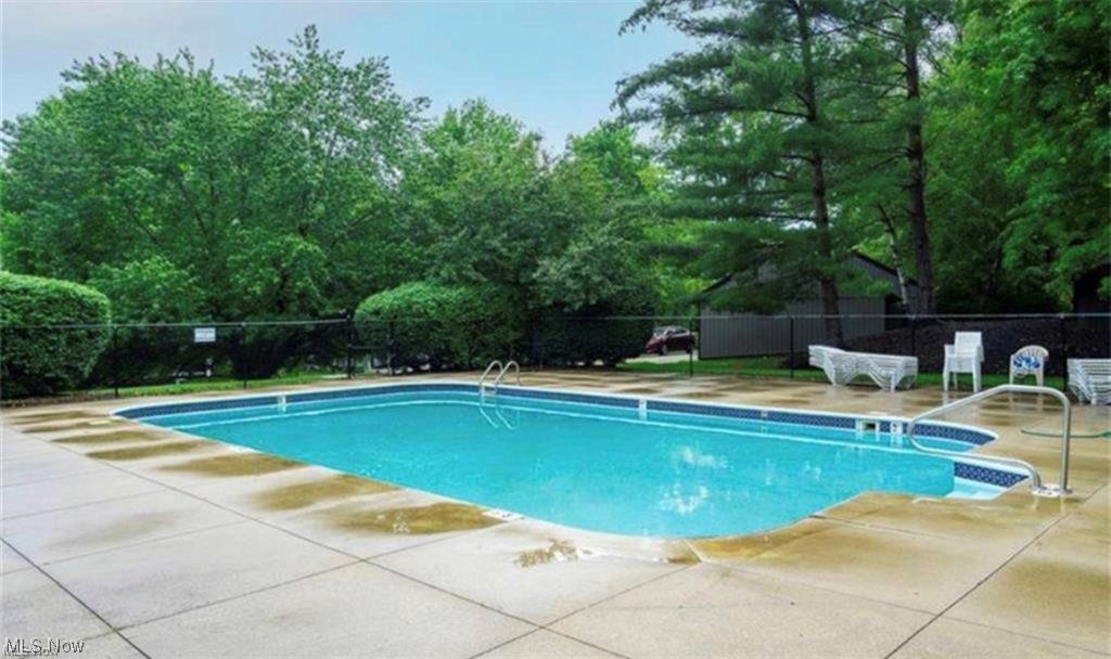 Whispering Heights Condo - Residential