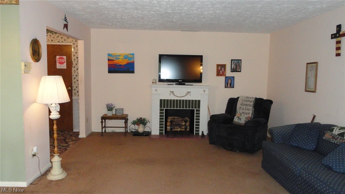 Whispering Heights Condo - Residential