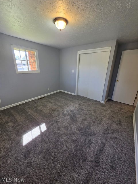 Tiny photo for 25 Crystal Avenue, Williamstown, WV 26187 (MLS # 5254823)