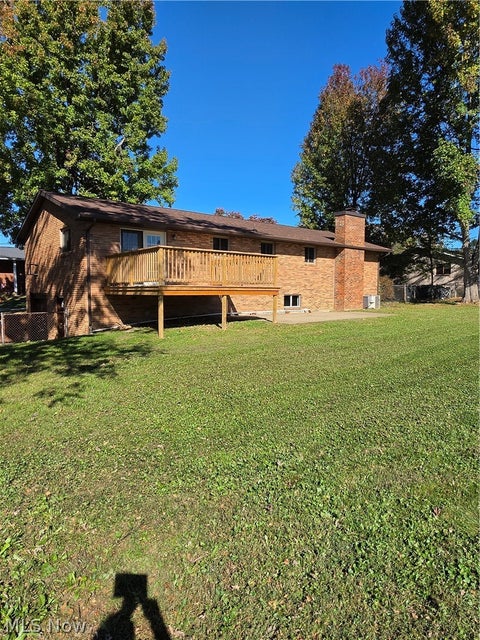 Tiny photo for 25 Crystal Avenue, Williamstown, WV 26187 (MLS # 5254823)