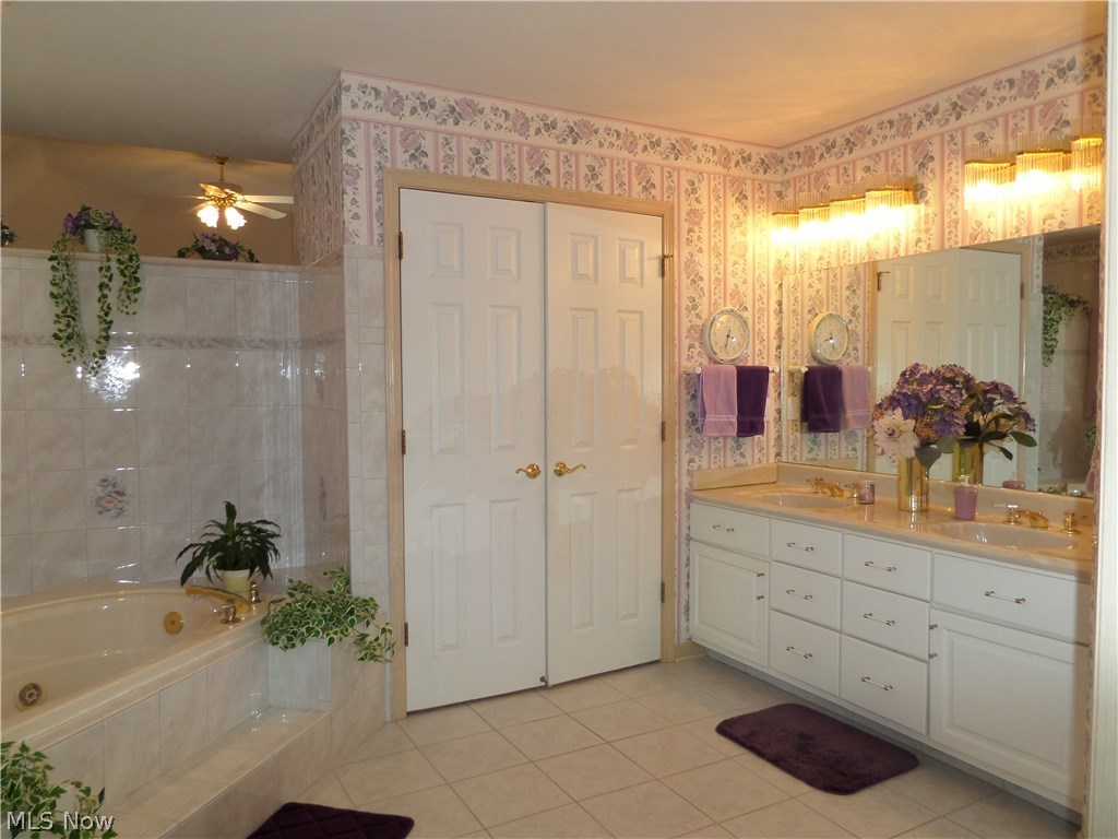 Royal Valley - Residential