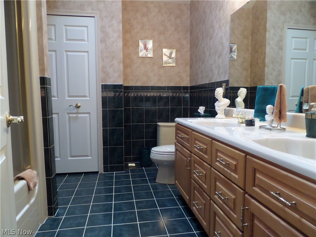 Royal Valley - Residential