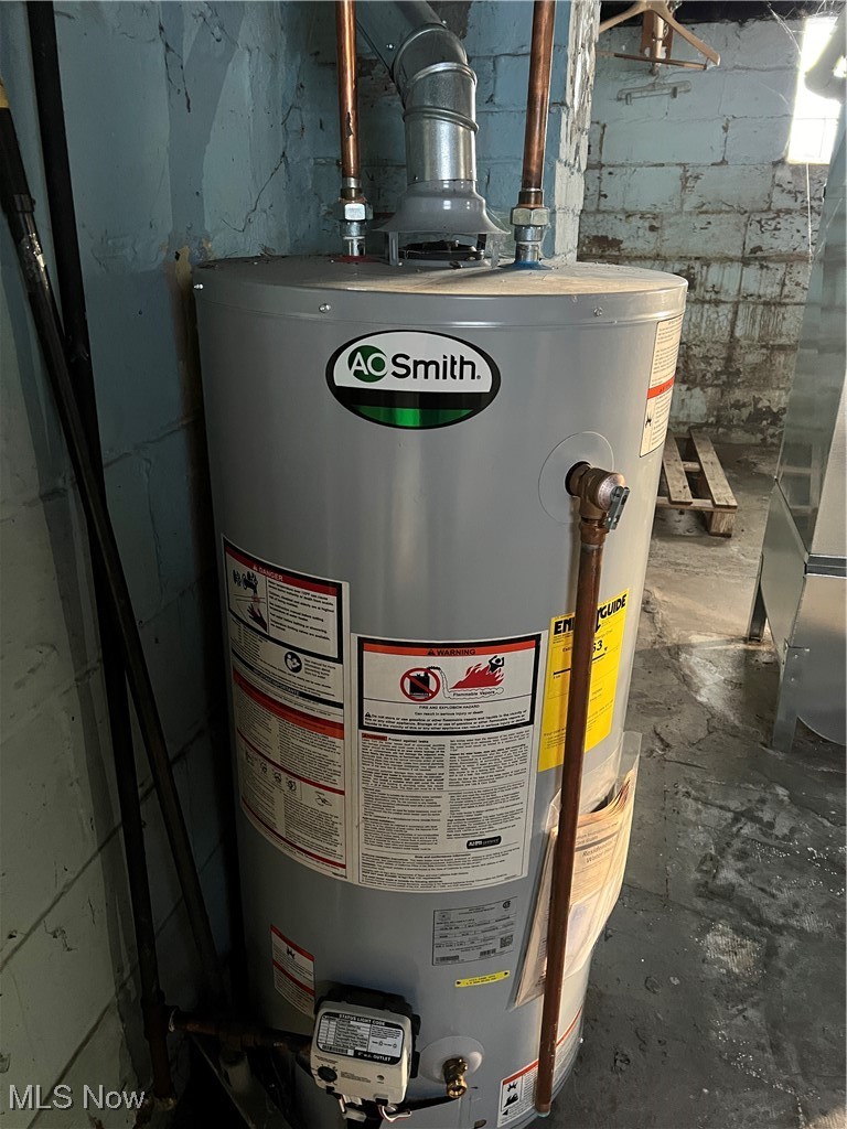 Mcnamaras Shannonside - Residential