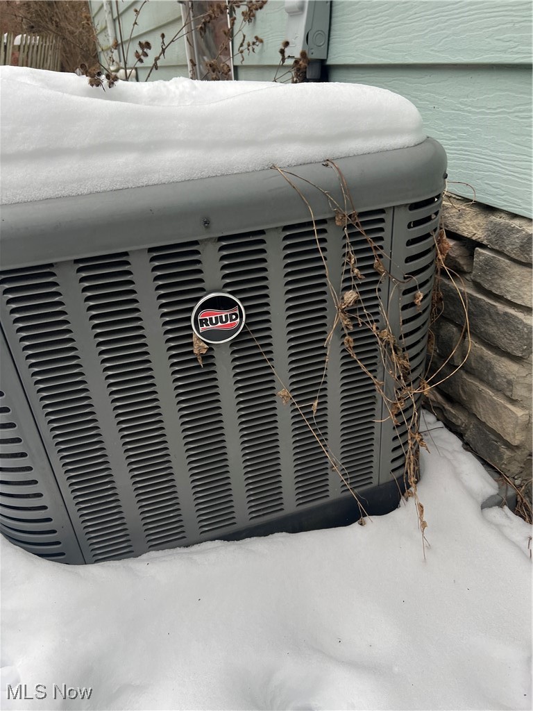 Mcnamaras Shannonside - Residential