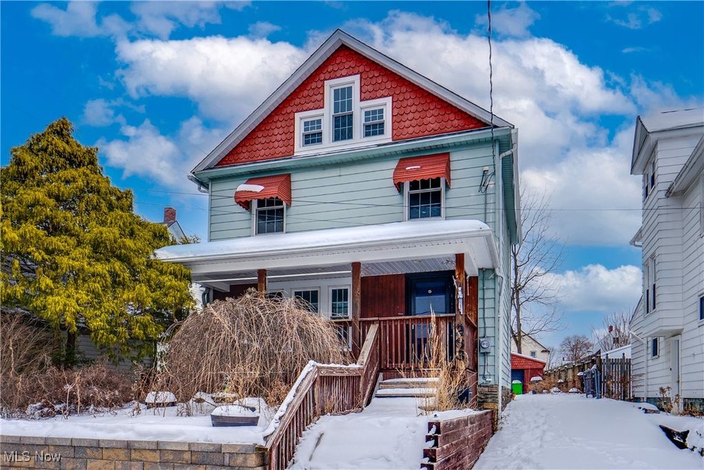 Photo of 263 19th Street NW, Barberton, OH 44203 (MLS # 5185104)