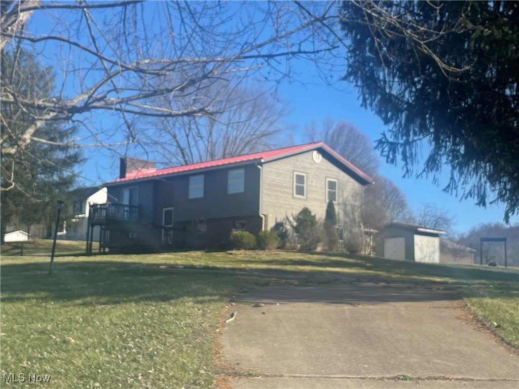 1984 Hebron Road, Saint Marys, West Virginia image 1