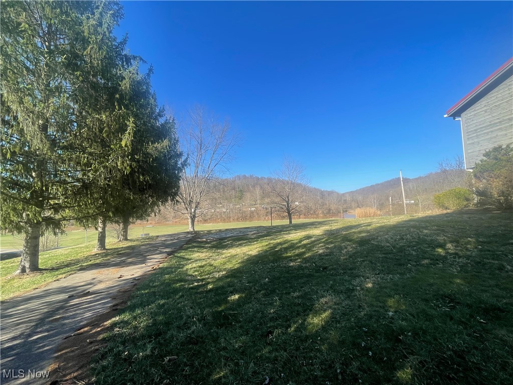 1984 Hebron Road, Saint Marys, West Virginia image 5
