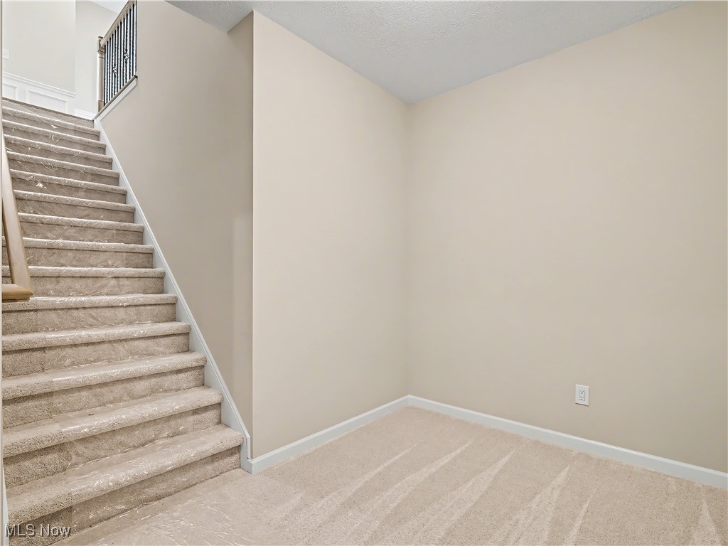 The Reserve at Pine Lake Village - Residential