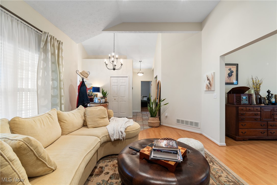 2700 Walton Boulevard, Twinsburg, Ohio image 11