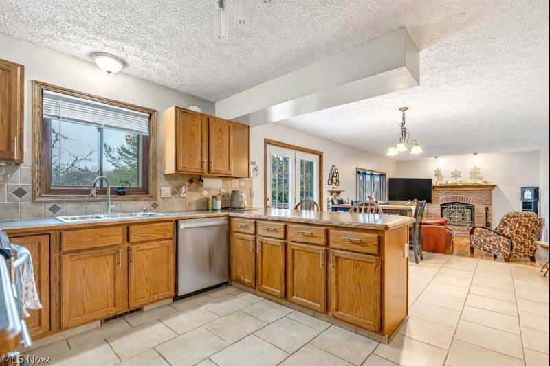 Deb San Nic Acres - Residential