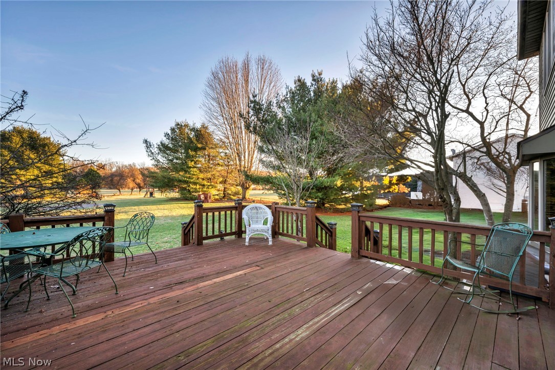 Deb San Nic Acres - Residential