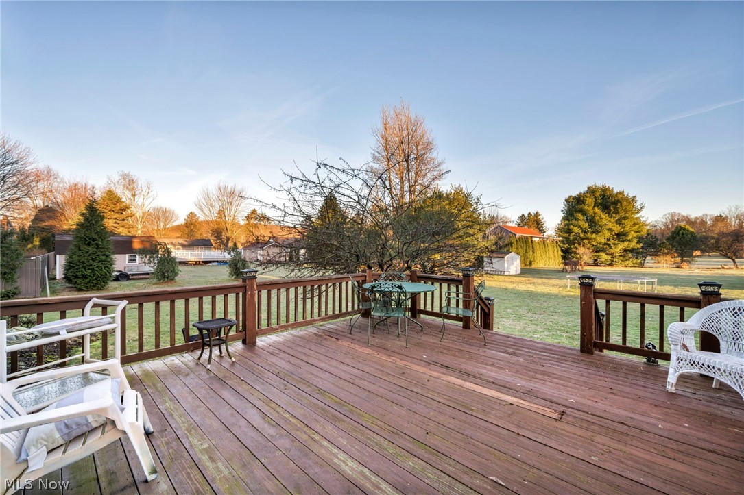 Deb San Nic Acres - Residential