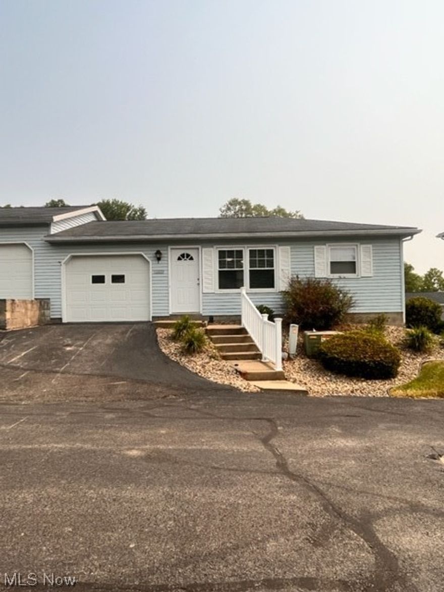 Located in Salem is this 1 Bed/ 1 Bath Ranch Condo that has a 1 car attached garage. There is a living room and kitchen that includes stove, refrigerator, and washer/dryer combo which the tenant is to maintain. Monthly rent is $800.00 plus tenant pays electric and water. Trash services are provided with monthly rent. Full security deposit of $800.00 and first month rent is due before an approved tenant can move in.  No smoking, no pets and no Section 8.