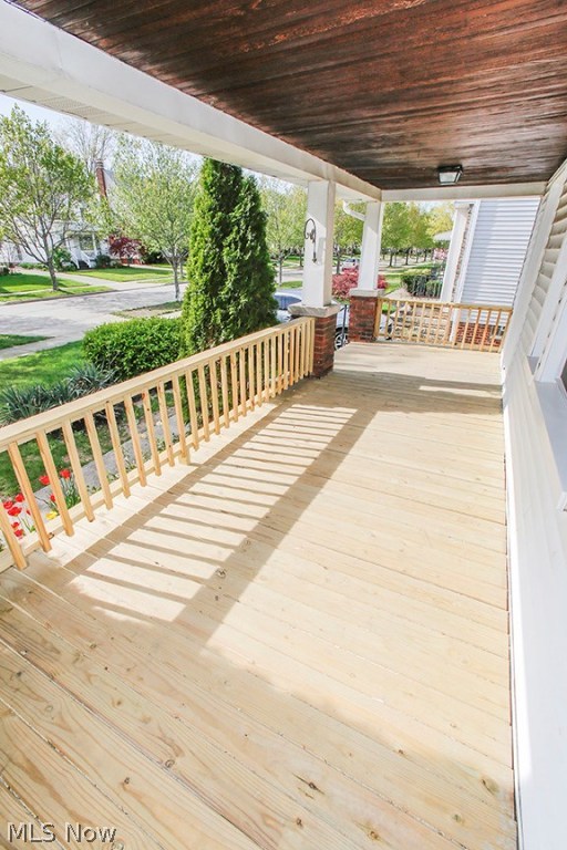 S H Kleinman Realty Cos Utopi - Residential