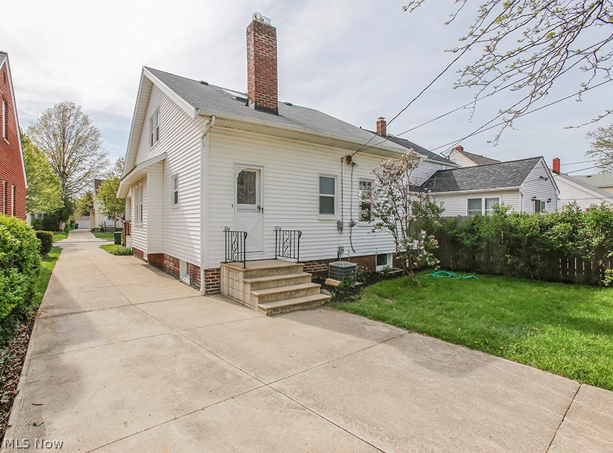 S H Kleinman Realty Cos Utopi - Residential